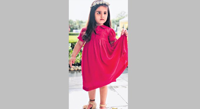 Kids quarantine with cosy clothing