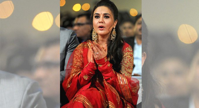 Preity Zinta shares how she celebrated Karwa Chauth this year