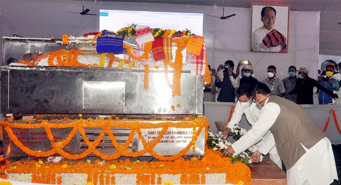 ‘Tarun Gogoi was my guru’: Rahul Gandhi