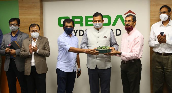 Hyderabad: SBI GM meets CREDAI officials