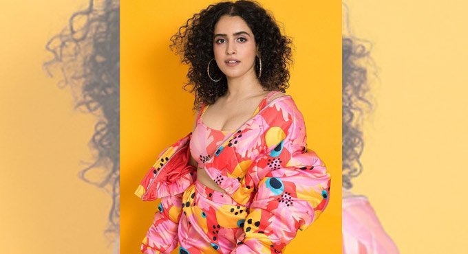 Sanya Malhotra is having a ‘long day of work’