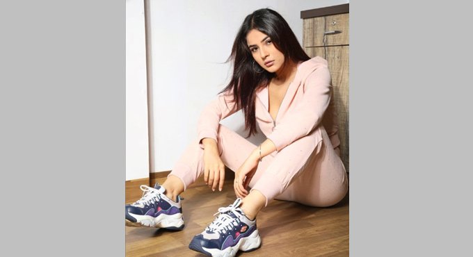 Shehnaaz Gill is ‘not in the mood’