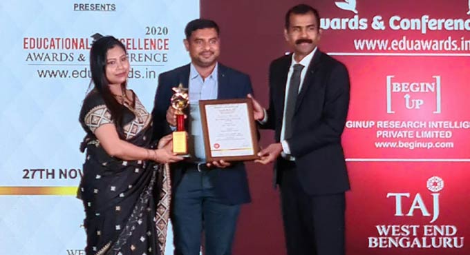 Mancherial school bags national award