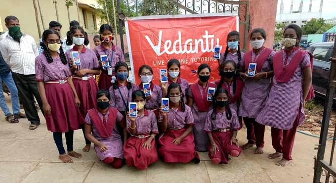 Vedantu donates 75 smart mobile phones to TSWREIS students