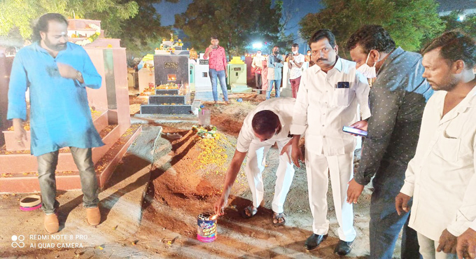 Unique Deepavali with the departed