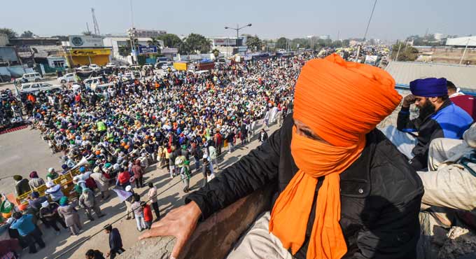 Have come to Delhi for decisive battle, say farmer leaders