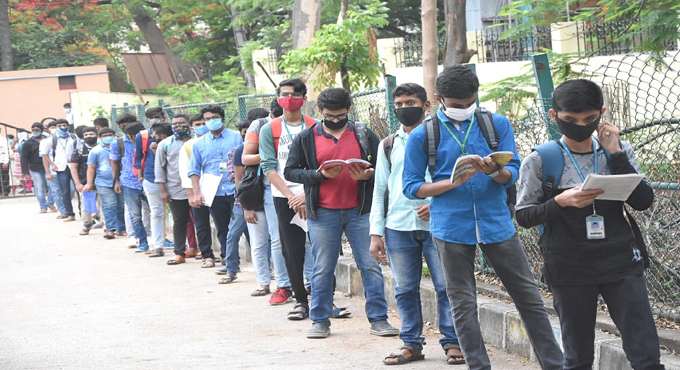 Survey says 1.93 cr K’taka residents corona-infected or cured: Minister