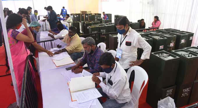 Paper ballots to make a comeback in GHMC polls