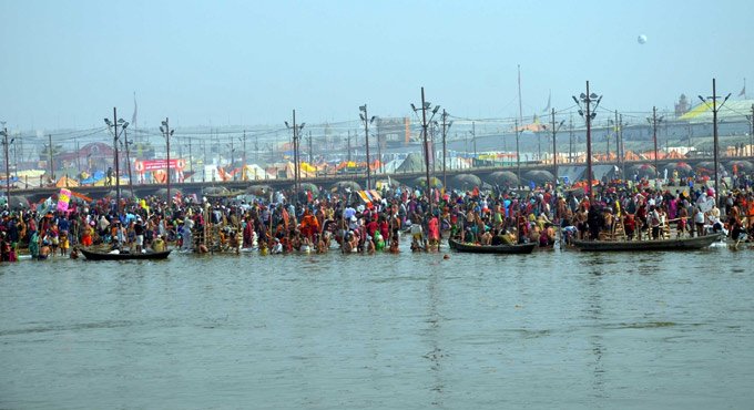 Akhara Parishad wants Kumbh Mela to be held on grand scale