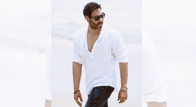 Ajay Devgn gets nostalgic as ‘Apaharan’ clocks 15 years