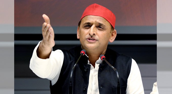 Conspiracy to grab land of farmers: Akhilesh Yadav