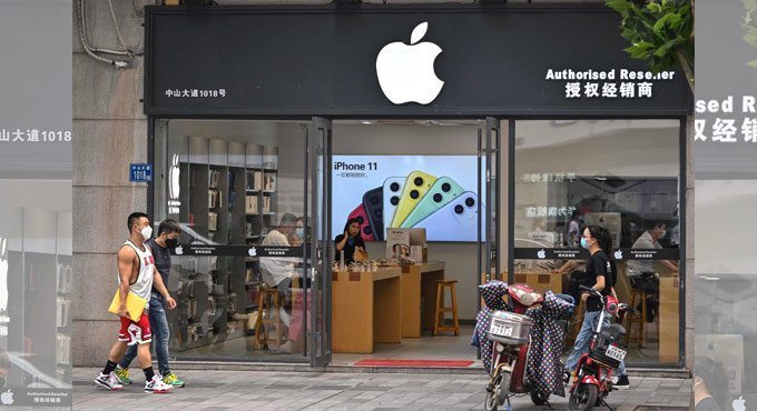 Apple puts Wistron on probation after violence at India plant
