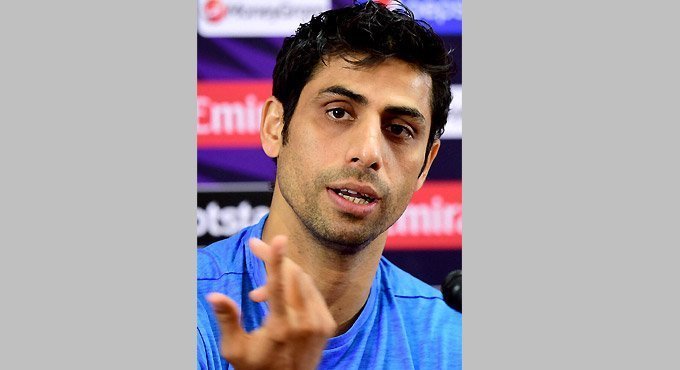 Ashish Nehra unhappy with Virat Kohli’s bowling changes