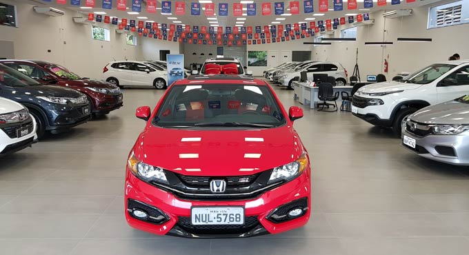 Festive season pushes up vehicle sales to 4% in Nov