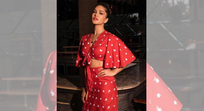 Sunny Leone begins shooting for her next with Vikram Bhatt