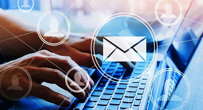 Brexit deal offers defunct email software, outdated encryption