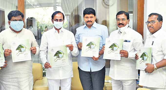 CM KCR pushes for demand-driven crops