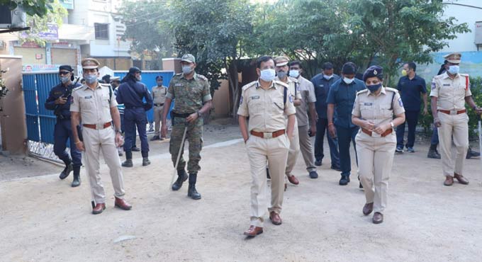 GHMC polls completed peacefully: Cops