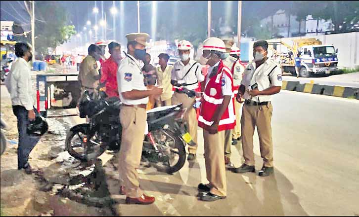 2,351 drunken driving cases booked by Cyberabad traffic police in December