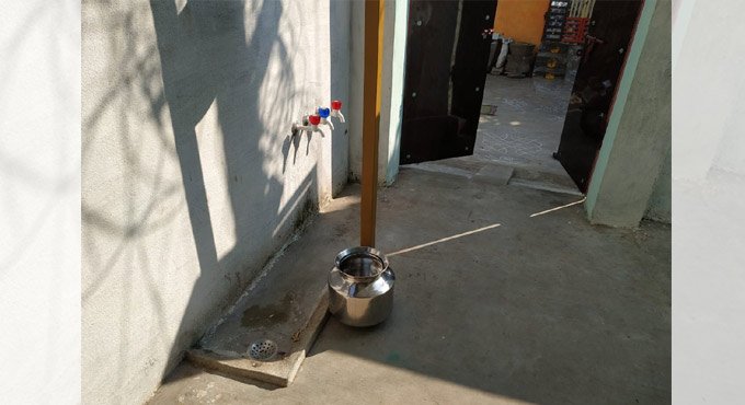 Eluru mystery illness: Where can we go, asks mother of two