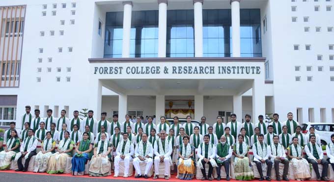 Harish Rao asks FCRI students to aim big