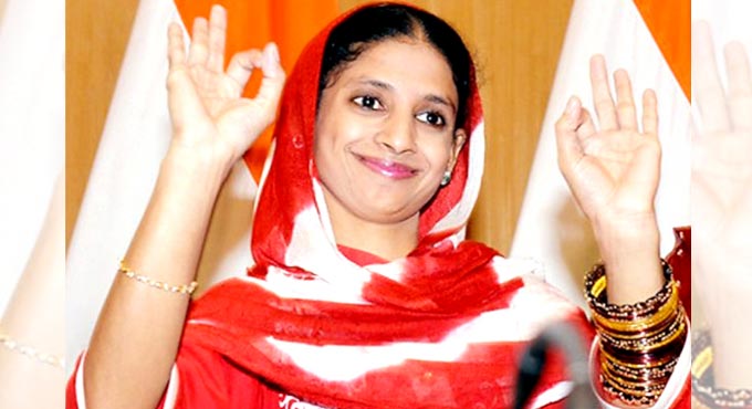 Peddapalli: Man who claims to be Geeta’s father leaves for Indore