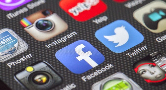 High social media usage may up depression risk: Study