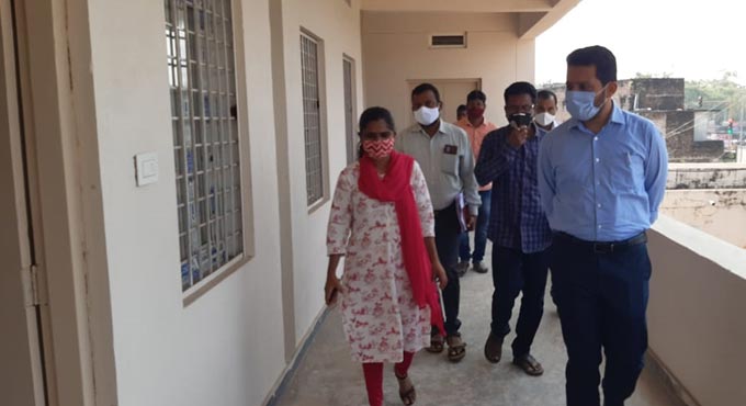 ITDA PO inspects working women’s hostel in Khammam
