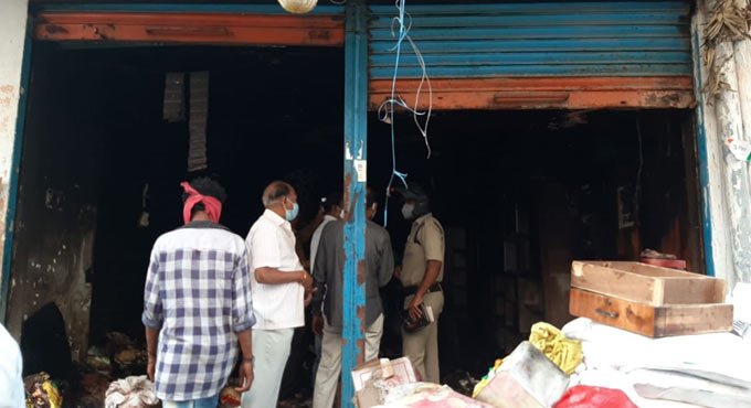 Fire at kirana store in Karimnagar town