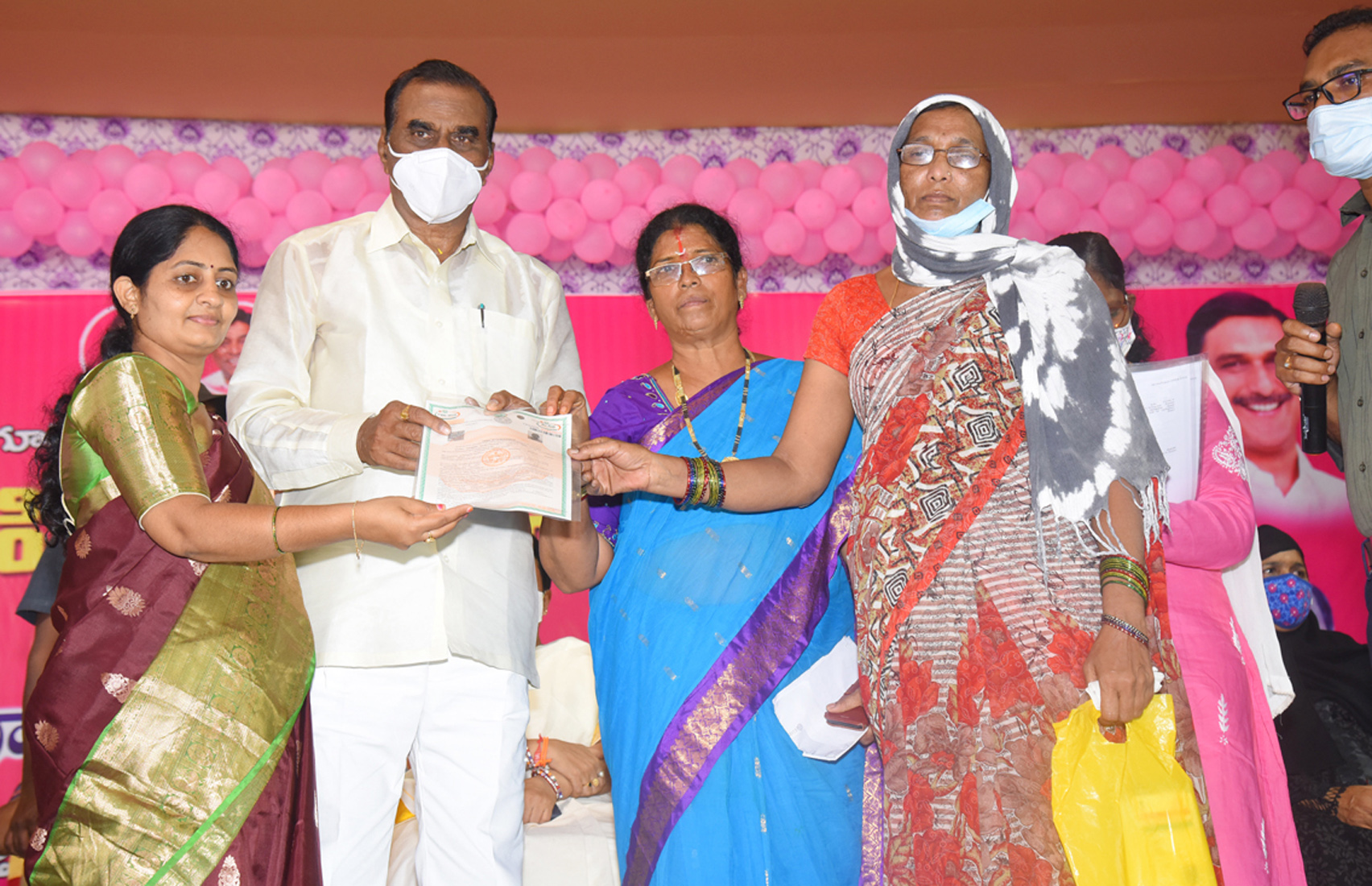 Land Regularisation: Pattas issued to residents in Kothagudem