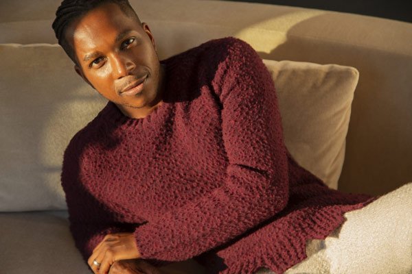 It was very easy to trust Regina King on set: Leslie Odom Jr