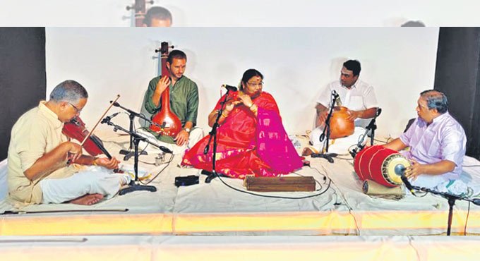 An evening of mature interpretation