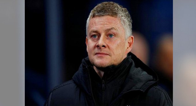 Manchester United can win Premier League this season, says Solskjaer