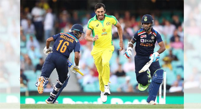 Sanjay Bangar wants Mayank Agarwal to open with Shikhar Dhawan in Tests