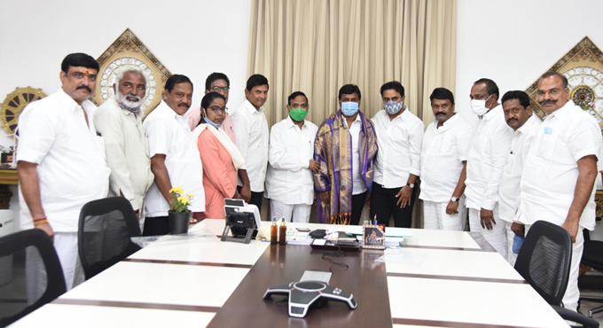 Ministers call on KTR