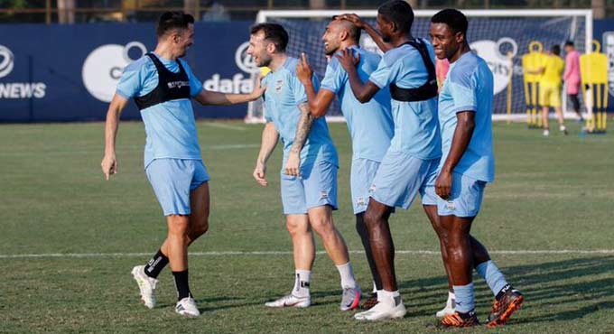 Mumbai aim to continue winning streak