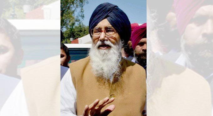 Parkash Singh Badal returns Padma award over farm laws