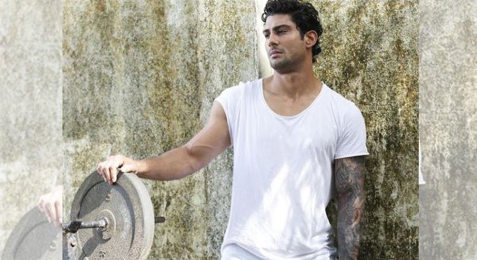 Prateik Babbar shares emotional tribute for his ‘mama queen’