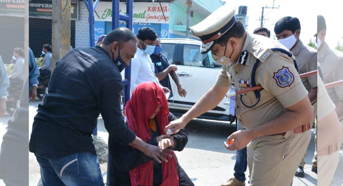 Rachakonda CP comes to aid of injured woman at polling station