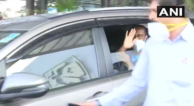 Superstar Rajinikanth discharged from hospital