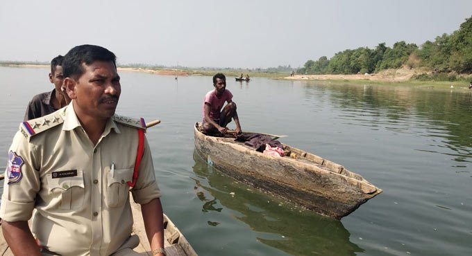 Mancherial: Army man, friend drown in Godavari