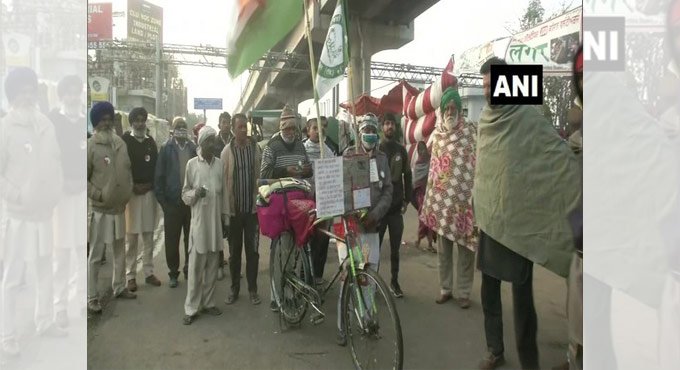 60-year-old from Bihar cycles 1,000 km to join farmers’ protest in Delhi