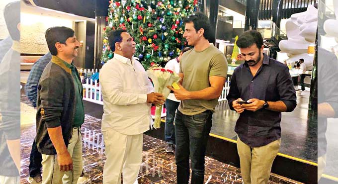 SATS Chairman meets Sonu Sood