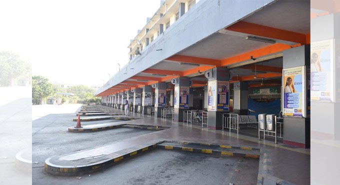 TSRTC buses go off the road as Telangana observes Bharat Bandh