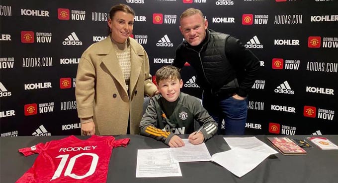 Wayne Rooney’s son Kai signs for Manchester United youth academy