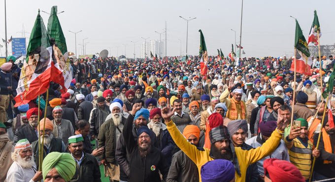 Farmers stay put at Delhi borders amid harsh winter