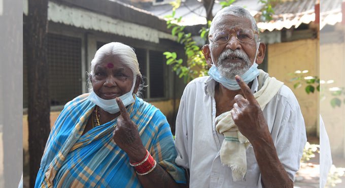 GHMC polls: Senior citizens show the way