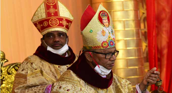 Rev. Anthony Poola installed as Archbishop of Hyderabad