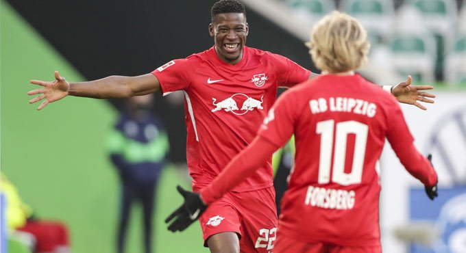 Bundesliga runner-up Leipzig shares spoils with Wolfsburg