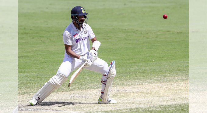 Warne criticises Paine and Lyon